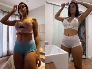Vídeo da Bella Menezes pelada