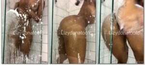 Lizy Donato fazendo um video sexy tomando banho e se exibindo no chuveiro