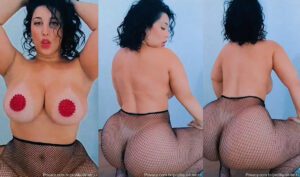 Morena atraente Cléo Silva dançando de forma sensual usando meia-calça e exibindo seu bundão avantajado