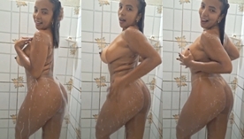 Morena gostosa Francielly Tavares sensualizando no banho cheia de vontade