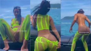 Carol Portudo, a delícia do momento, se mostrando toda safada nos close friends, pelada!