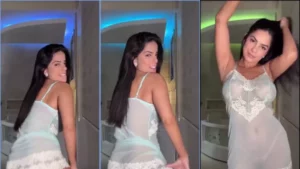 Gab Agazzi diva de vestido transparente, fazendo o coração acelerar!