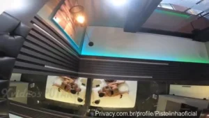 Marcela Lelly fudendo gostoso anal com o anão pistolinha