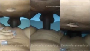 Bucetinha toda depilada sendo fodida de pertinho