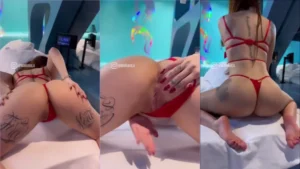 Erome xvideos, brasileirinha gostosa se exibindo de quatro