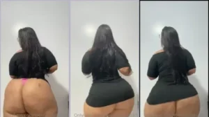 Joelinesousa997 usando uma calcinha fio dental e rebolando essa bunda deliciosa