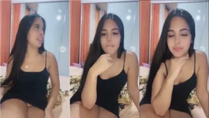 Sem calcinha no rolê do Insta, a morena novinha deixou a buceta à mostra