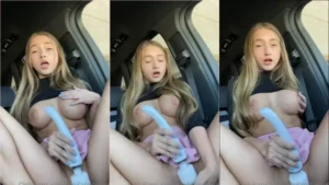 A SkylarMaeXO ama fazer vídeos picantes dentro do carro!