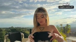 Um desconhecido me pega na jacuzzi pública do hotel! Nath Gómez