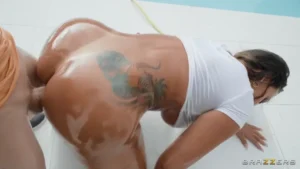 Jordi soltando a safadeza no Brazzers com a xoxota fervendo!
