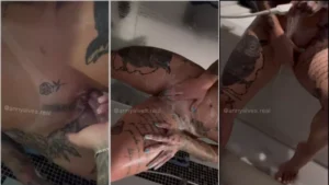 Ele se divertiu na boca da Anny Alves enquanto estava relaxando no banheiro
