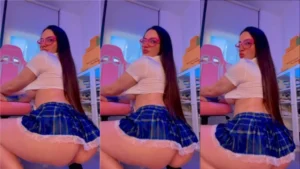 Majolopes Malo com a saia azul curtinha, rebolando gostoso!