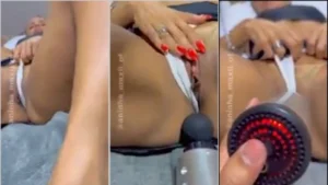 Aninha Maxi teve um vídeo amador vazado, onde está se divertindo com um vibrador na sua intimidade