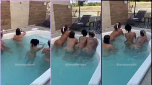 Larissa Sumpani dando uma mordidinha nos lábios, deixando bem claro que é uma travessinha danada