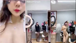 Transmissão ao vivo da novinha japonesa se exibindo completamente nua