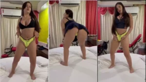 Flavia Tamayo toda despida, arrasando no strip!