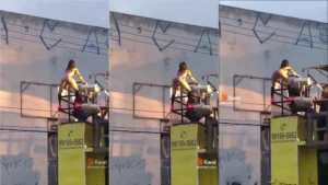 Mc Mirella arrasando no palco com um rebolado de responsa!