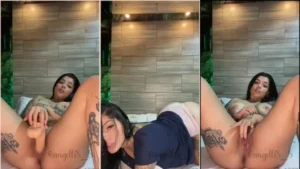 Vídeo picante e super envolvente com a Angelface1877 se divertindo sozinha e só para quando chega ao clímax